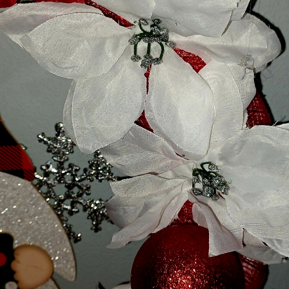 Winter time Christmas Wreath